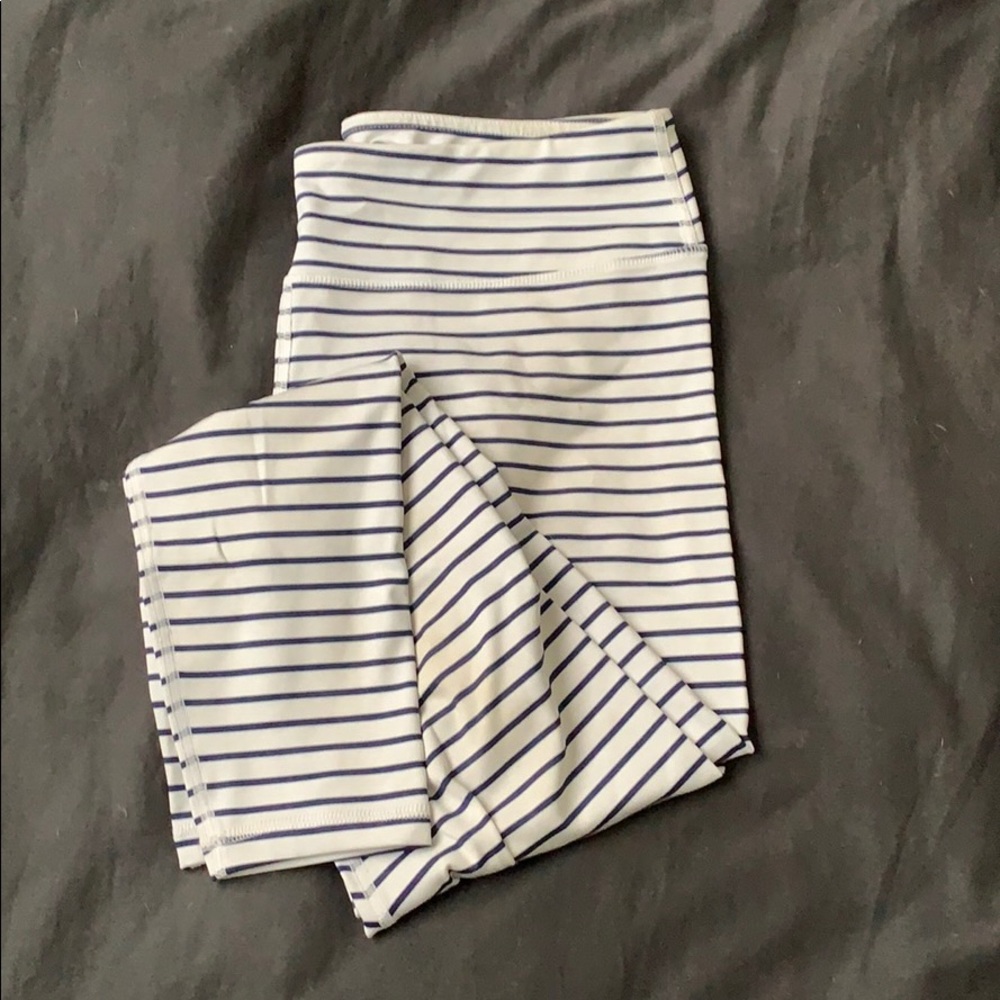 Scorpio Sol Stripped Leggings